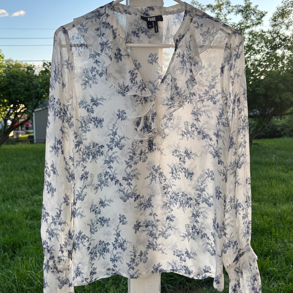 Paige Women's Blue Floral Top - Picture 5 of 6